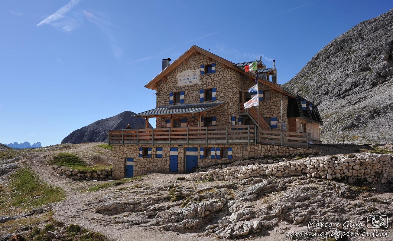 049 Rifugio Antermoia.jpg